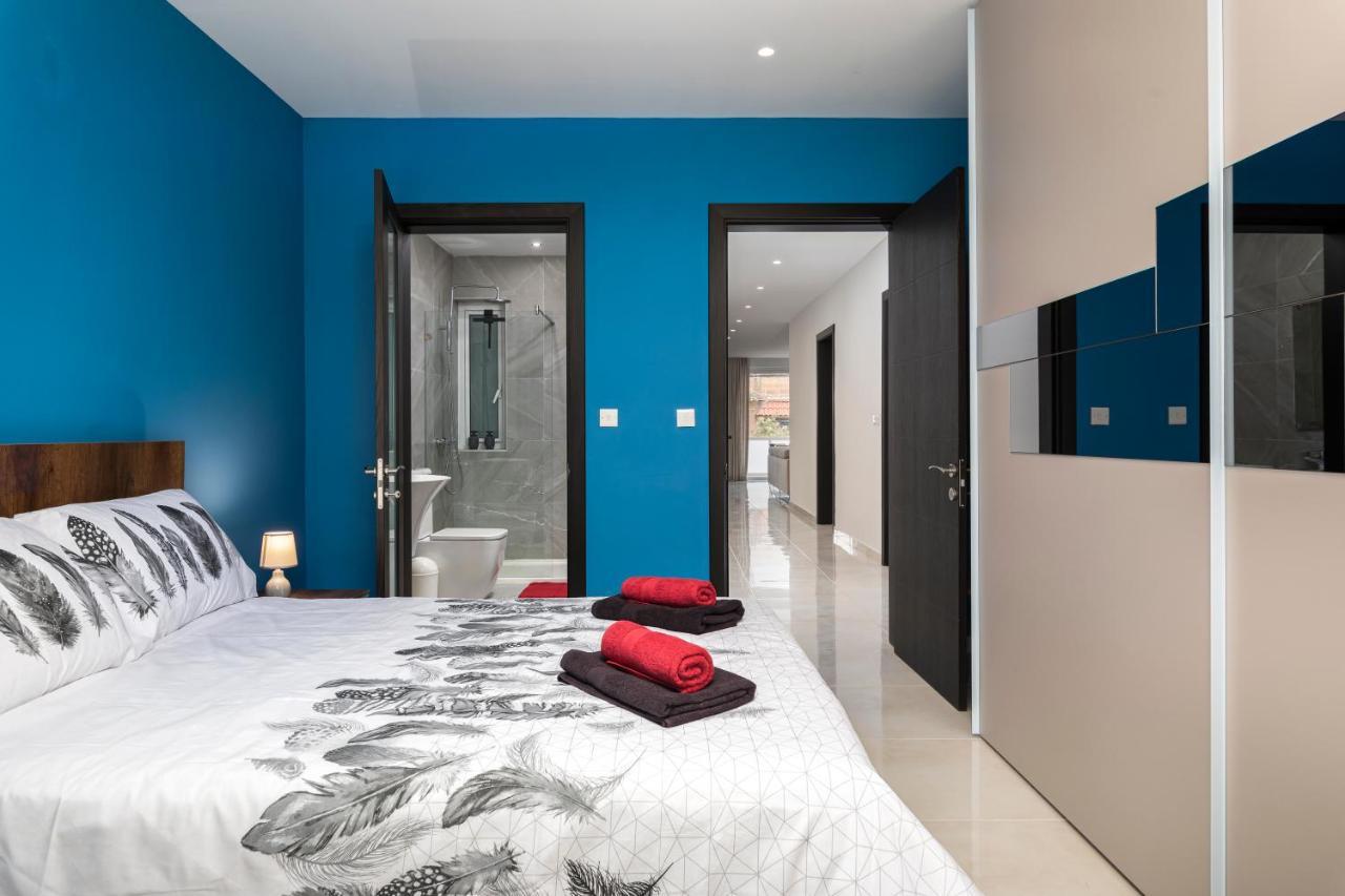Modern 3Br Stylish Apartment With Large Balcony - Close To St Julians And St Georges Bay Is-Swieqi Kültér fotó